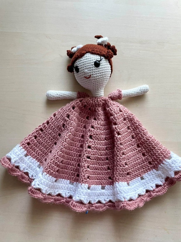 Amigurumi, papusa paturica pentru bebelusi, jucarie crosetata