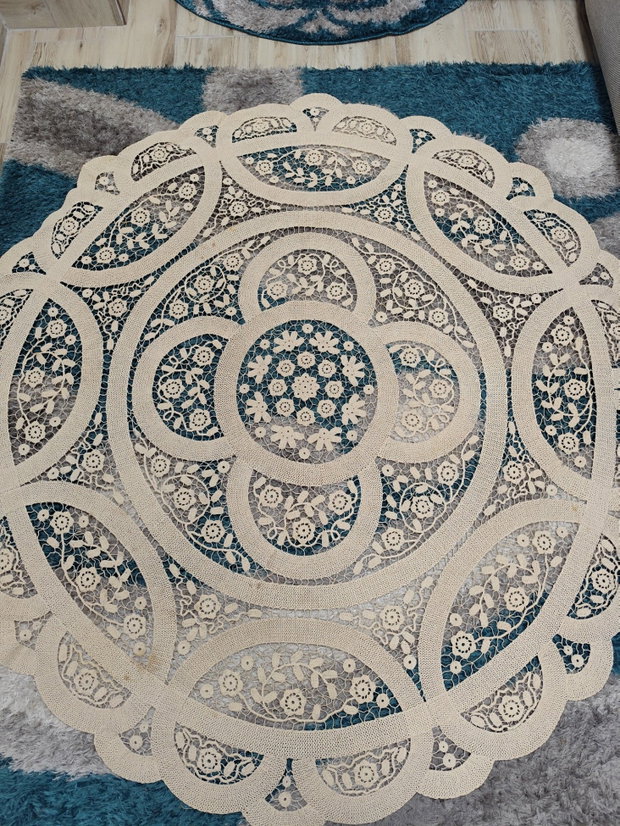 Fata de masa unicat,din macrame rustic