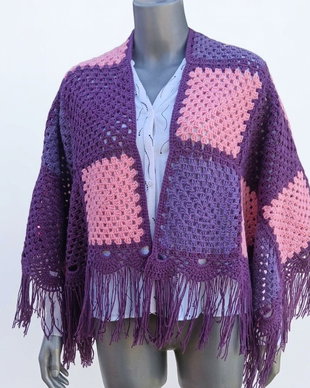 Șal/Poncho croșetat manual din pătrate bunică (granny squares)