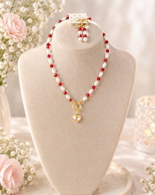 Set finut si elegant pentru ocazii