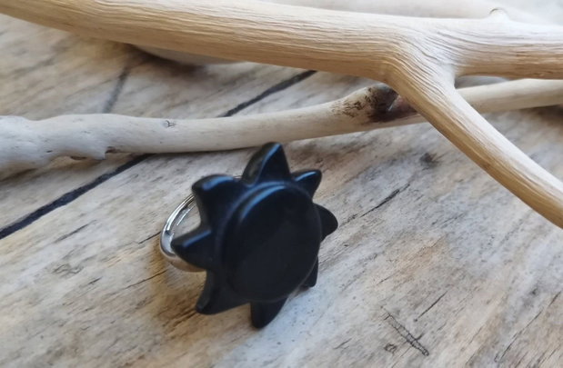 Inel floare obsidian / reglabil, argint rodiat