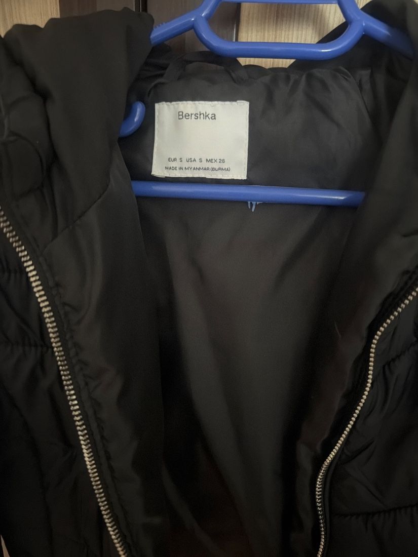 Geacă toamnă-iarnă Bershka