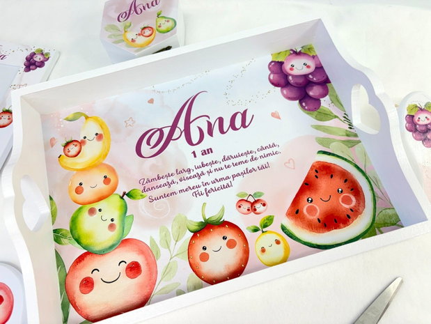 Set aniversar personalizat 1 anisor - Fructe- Tavita mot si accesorii