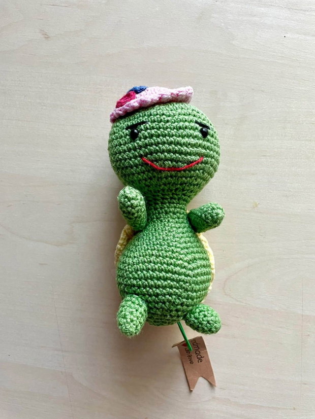 Amigurumi, broscuta cu palarioara, jucarie crosetata