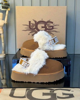 Papuci Ugg