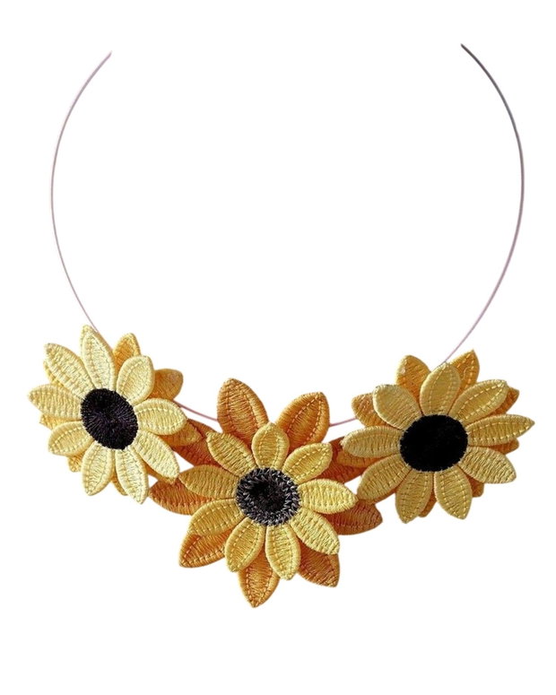 Colier Elegant cu Floarea-Soarelui  Colier Brodat Floral