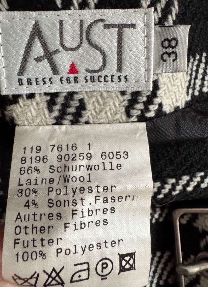 FUSTA LANA AUST MARIME 38