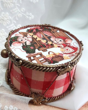Decoratiune toba pentru bradul de Craciun - Povesti cu soricei