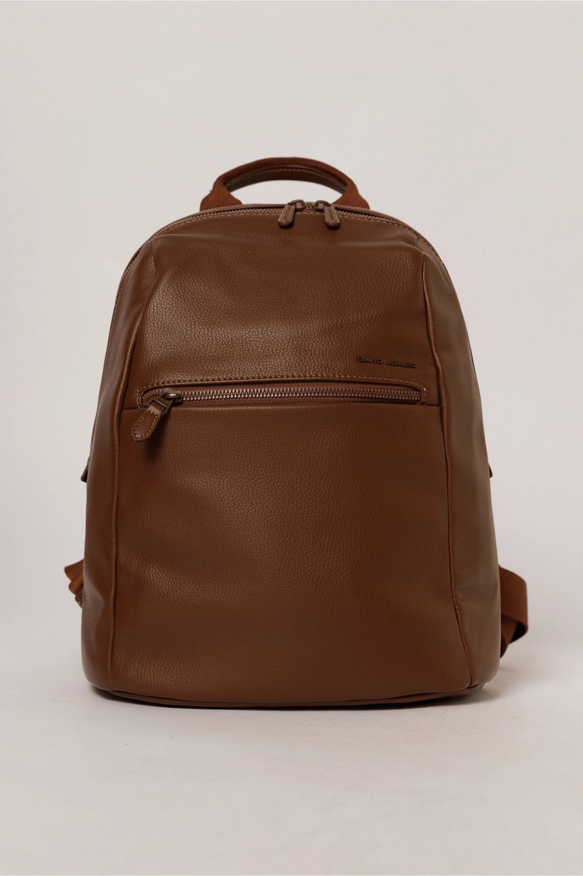 Rucsac casual maro cu buzunar frontal si aspect rafinat