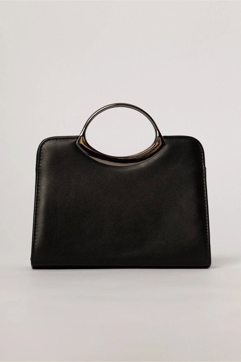 Clutch elegant negru din piele ecologica cu design modern