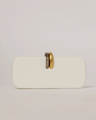 Clutch elegant alb cu inchidere metalica dubla