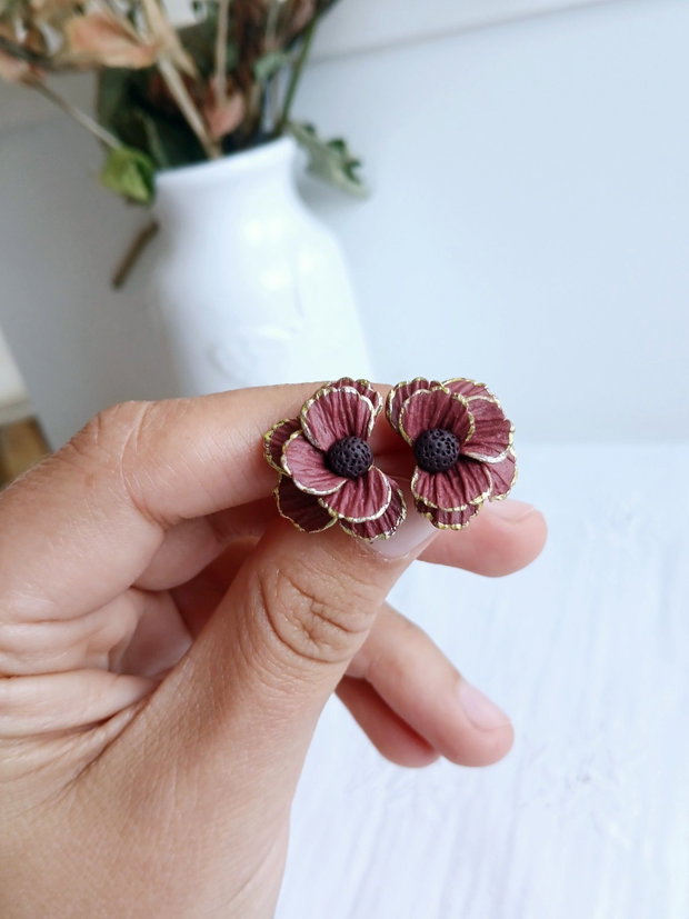 Cercei Autumn Flowers