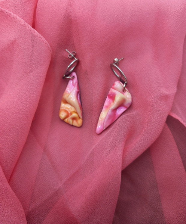 Folded Pink ,cercei din lut polimeric