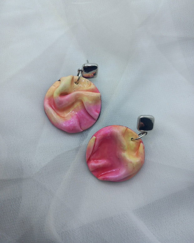 Folded Pink ,cercei din lut polimeric