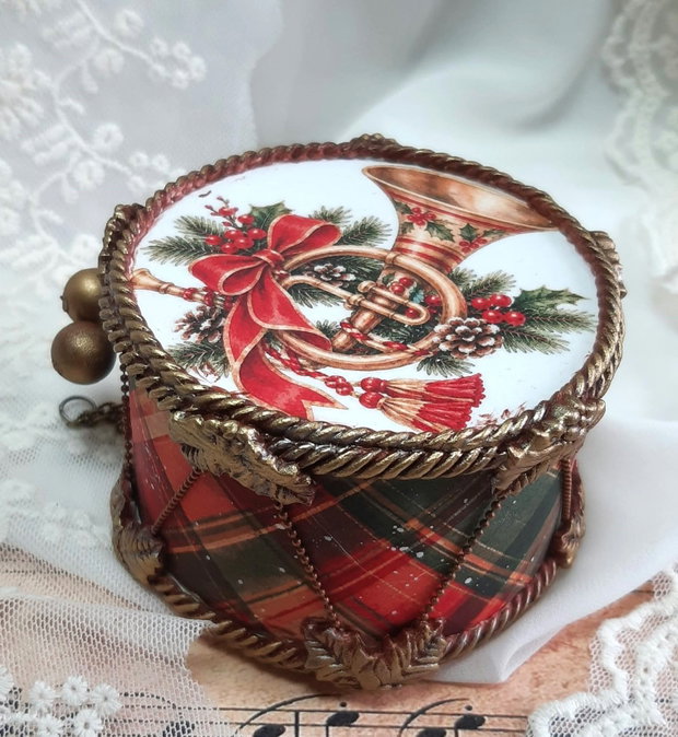 Decoratiune toba pentru bradul de Craciun - Craciunul de altadata