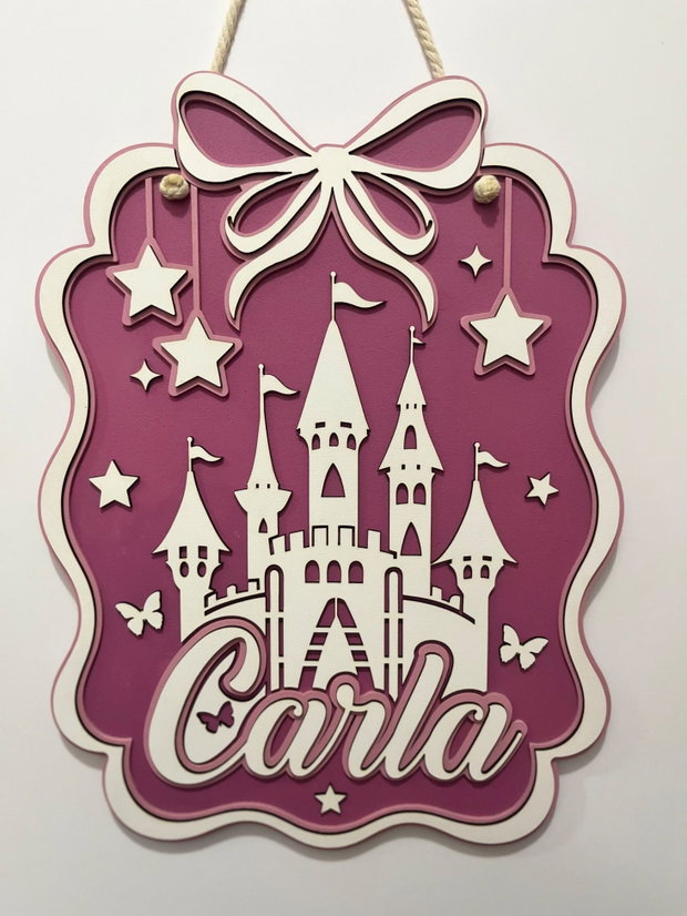 Decoratiune personalizata cu nume pentru camera de fetita, cu castel de poveste si fundita cocheta