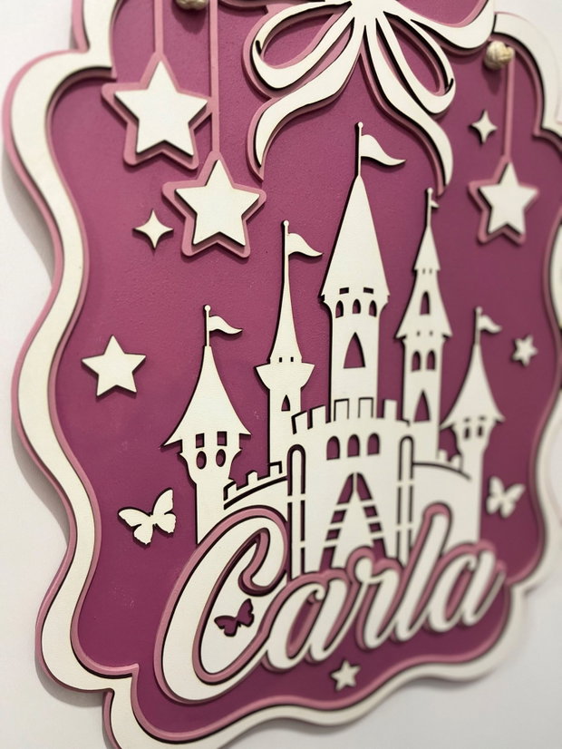 Decoratiune personalizata cu nume pentru camera de fetita, cu castel de poveste si fundita cocheta