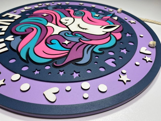 Decoratiune unicorn personalizata cu nume pentru camera copilului