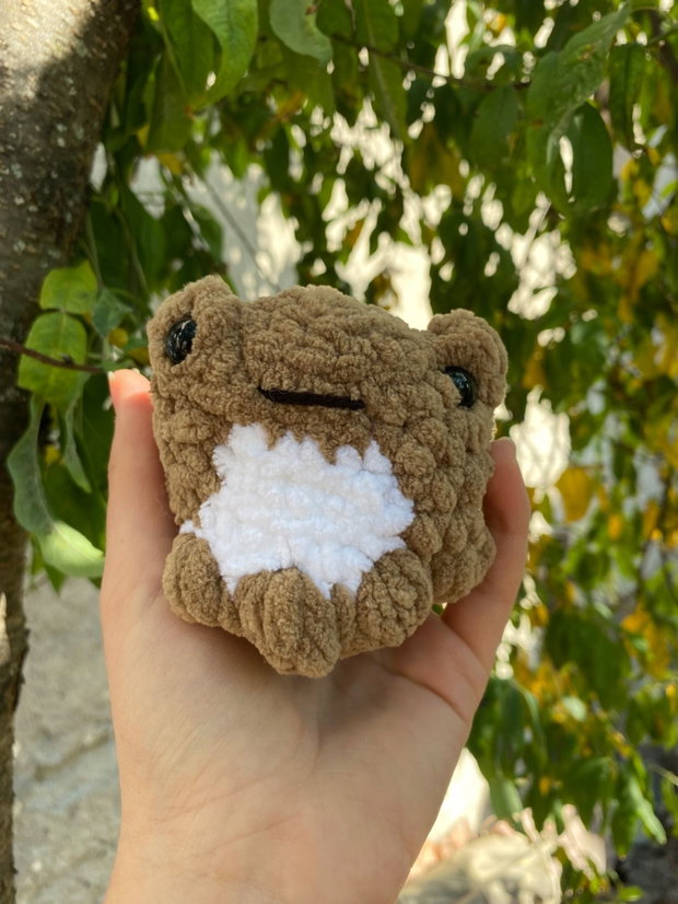 Broscuta crosetata handmade