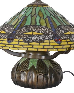 Lampa Tiffany cu libelule verzi