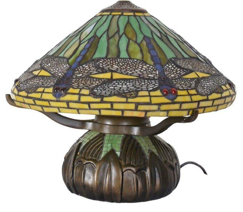 Lampa Tiffany cu libelule verzi