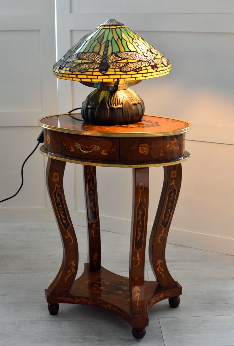 Lampa Tiffany cu libelule verzi