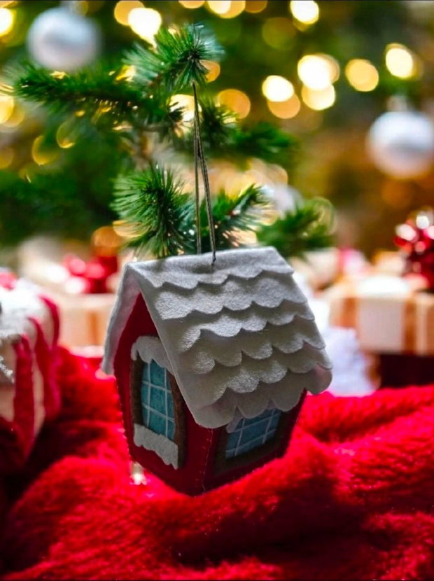 Căsuță decorațiune brad de Crăciun