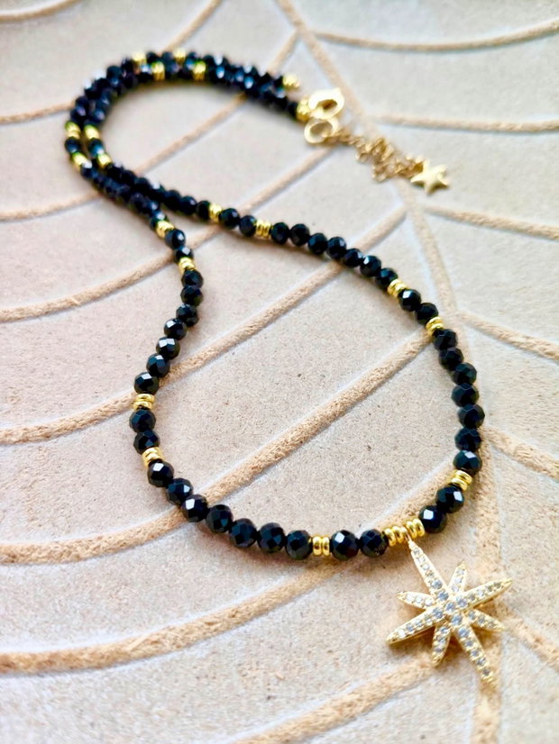 Colier CHOKER Turmalina neagra / spinel negru & luceafar auriu