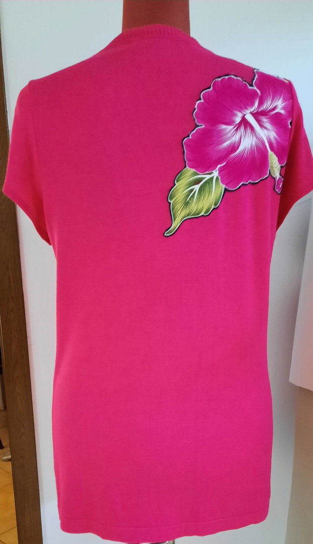Pulover-rochie cu aplicatii