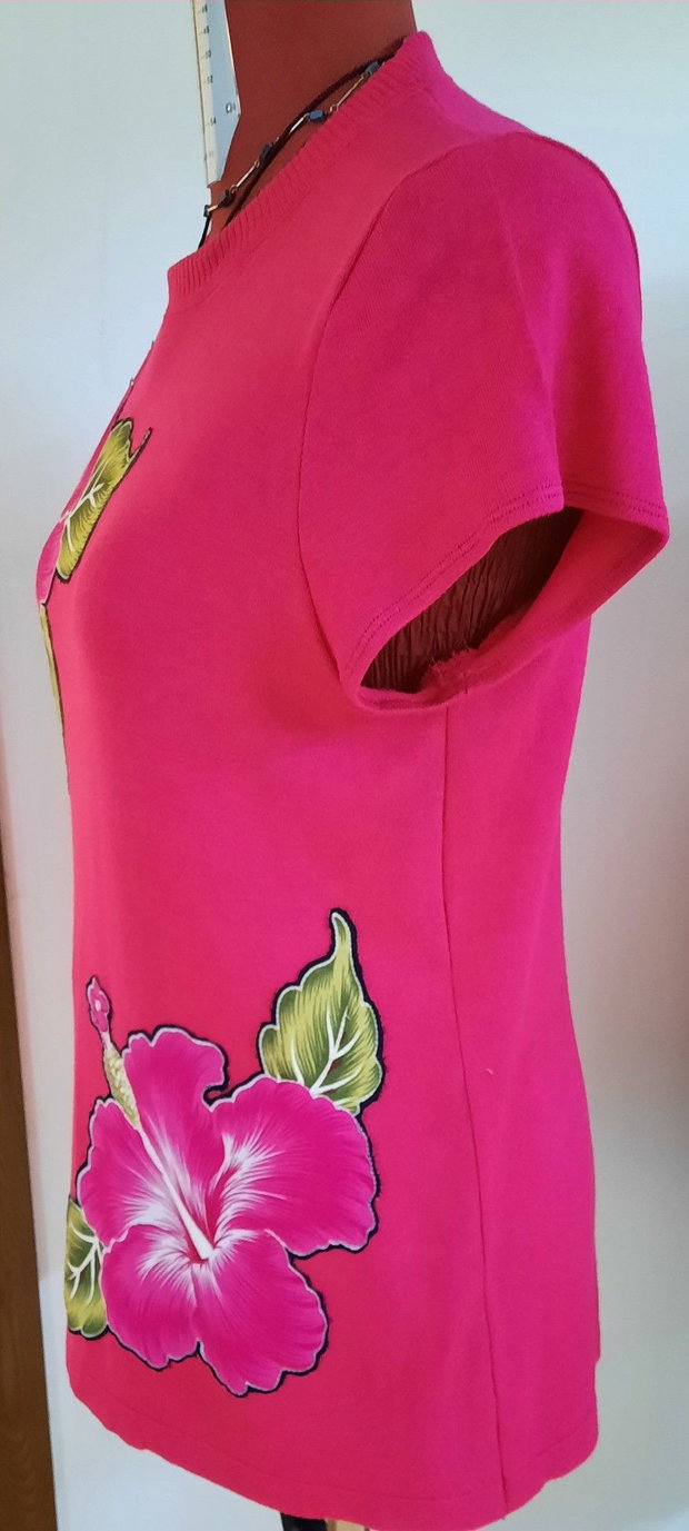Pulover-rochie cu aplicatii