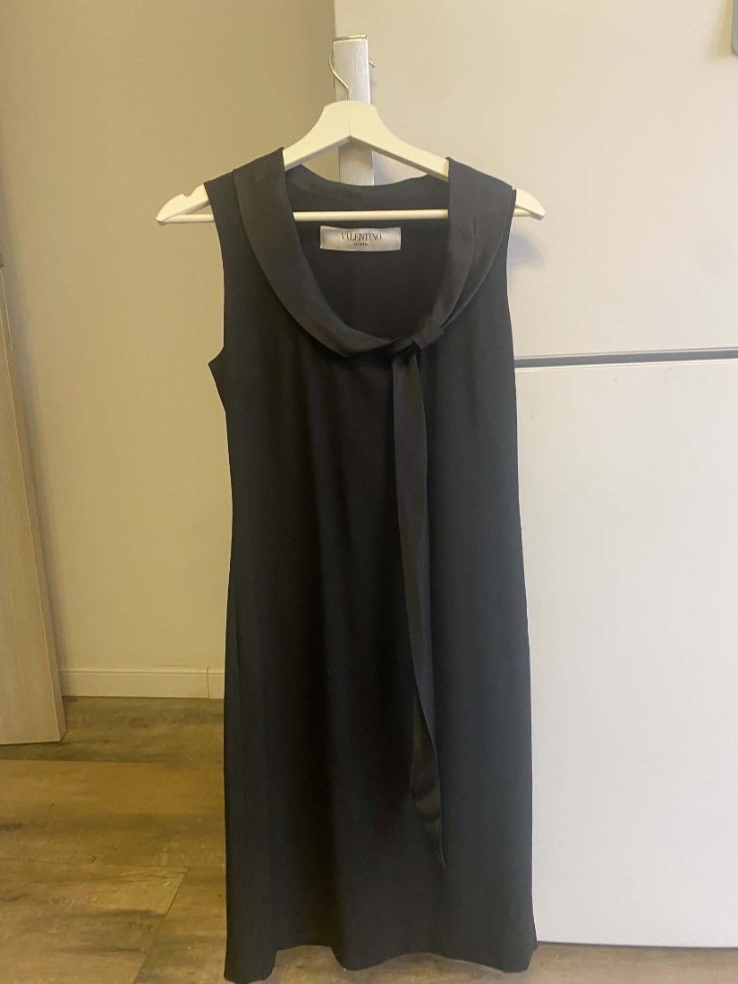 rochie originala Valentino neagra ocazie