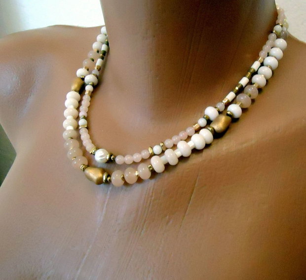 Set de doua coliere elegante, separate, jad gradient, rondele plate, perle, sfere, hematit amandoua