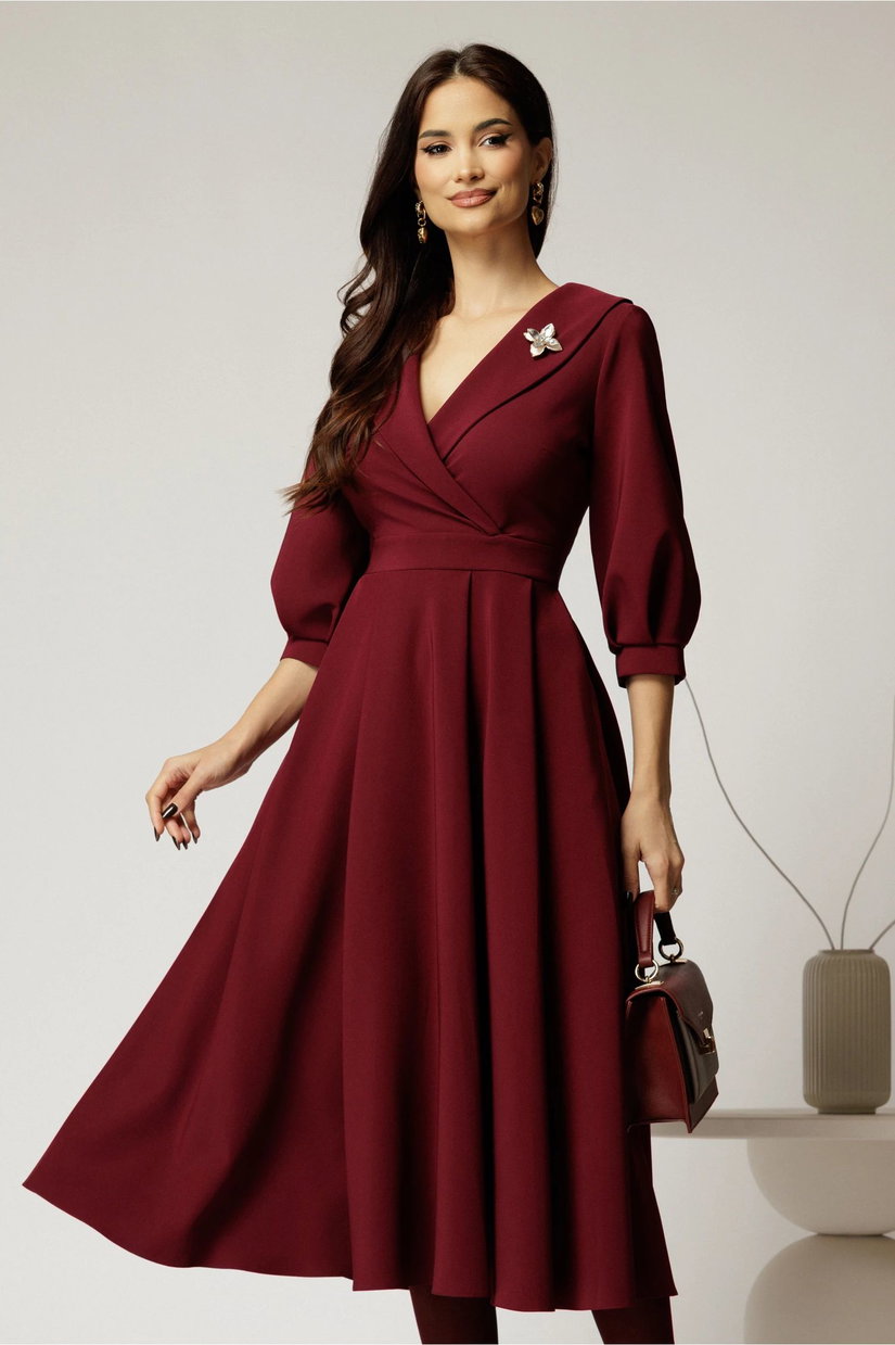 Rochie office din stofa bordo cu bust petrecut si rever