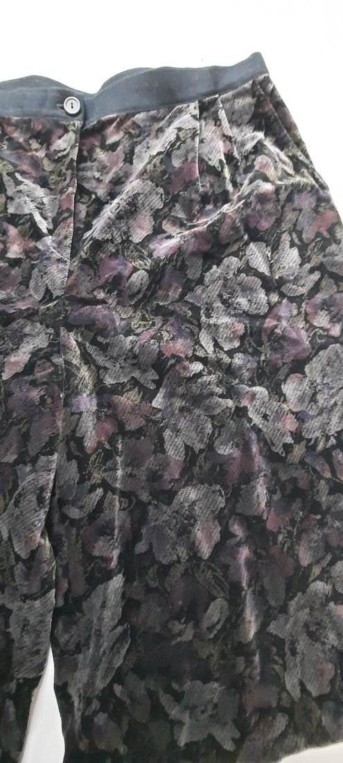 Pantalon bermuda din catifea