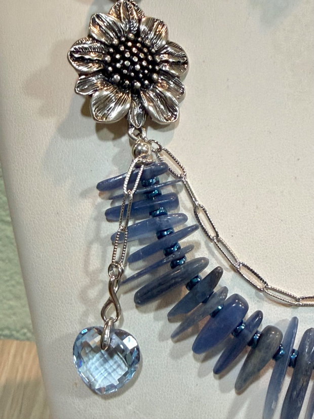 Set colier și cercei din kyanit,hematit și inox~BLUE FROZEN ROMANCE ~