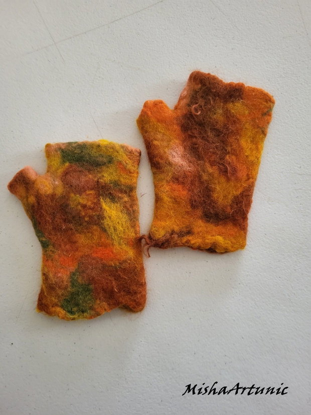 Manusi impaslite, fara degete