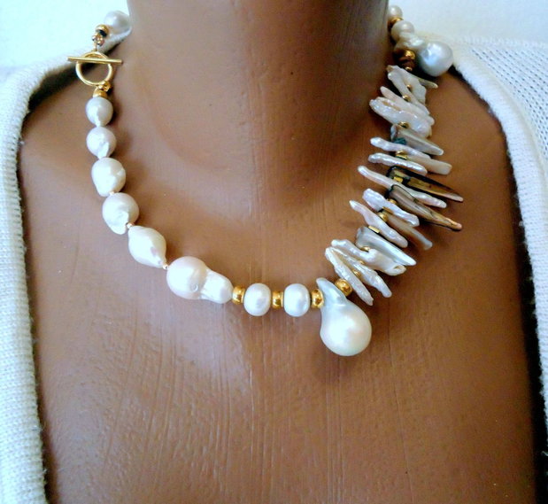 Colier perle baroque combinate cu biwa