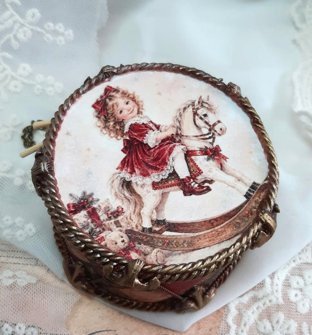 Decoratiune toba pentru bradul de Craciun - Craciunul de altadata