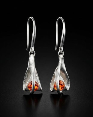 Cercei unicat din argint fin, cu design fluid si cristale Cubic Zirconia portocalii