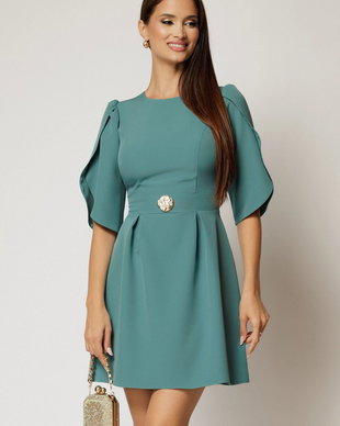 Rochie scurta turcoaz cu accesoriu in talie si maneci tip lalea