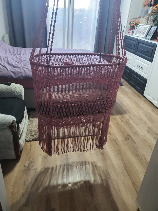 Pătuț suspendat pentru bebeluși Handmade întărit cu funie de iuta.