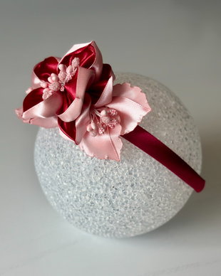 Bentiță handmade cu flori din satin, rosu si piersica