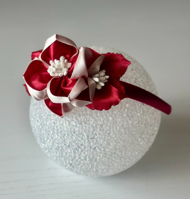 Bentiță handmade cu flori din satin, rosu și alb