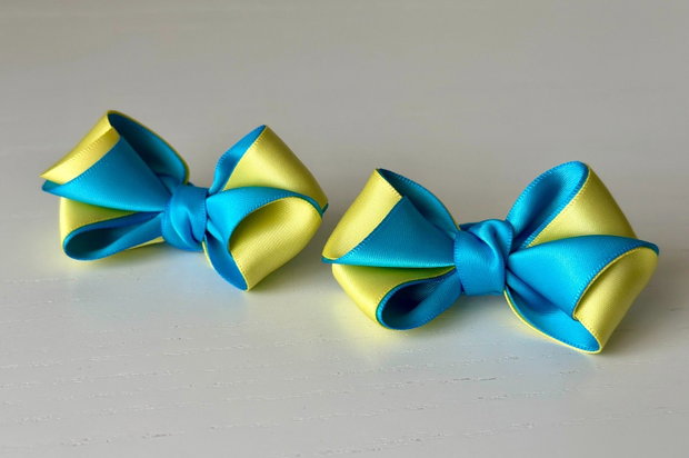 Set 2 elastice de păr handmade cu fundițe din satin, în două culori