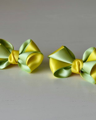 Set 2 elastice de păr handmade cu fundițe din satin, în două culori