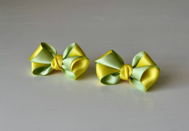 Set 2 elastice de păr handmade cu fundițe din satin, în două culori