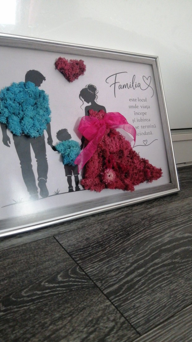 Tablou decorativ A3 cu licheni naturali - Model Familie