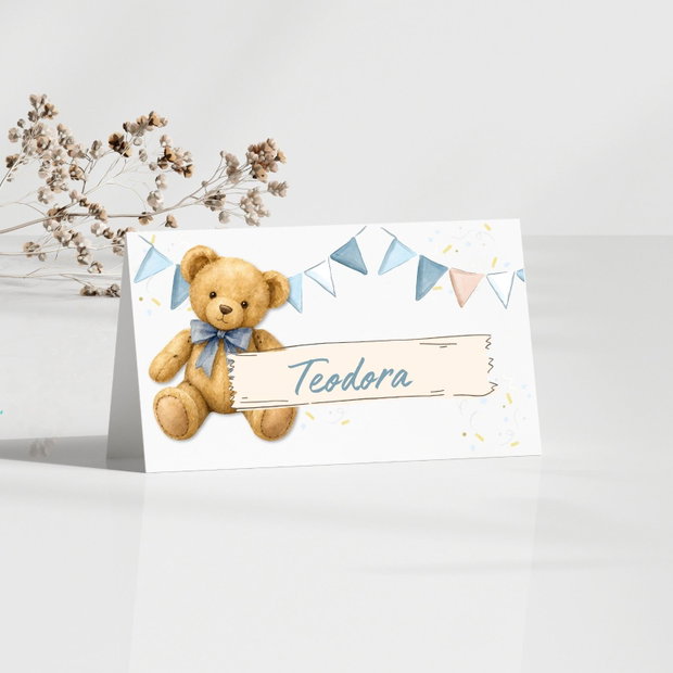 Carduri de masa personalizate