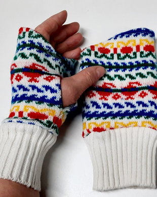 Mănuși din tricot