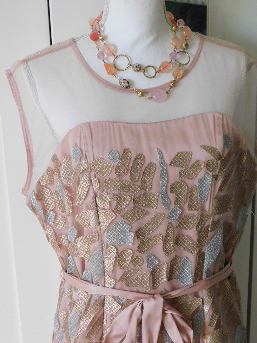 Rochie spectaculoasa, brocart, senzationala in realitate, masura 44 - 46